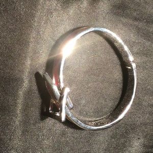 Women’s pink and silver bracelet